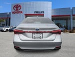2021 Toyota Avalon Hybrid XLE Plus