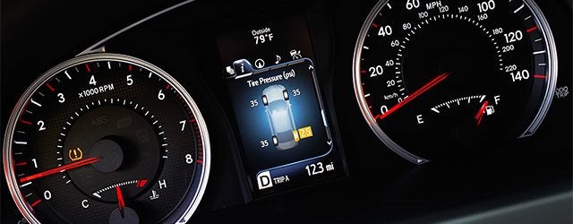 2017 Toyota Camry XSE gauges Technology Package