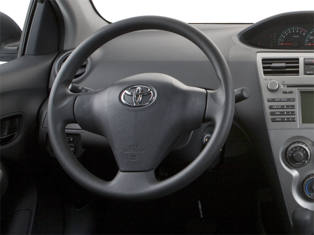 2012 Toyota Yaris 4dr Sdn Auto