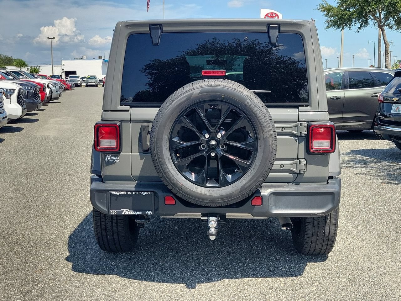 2022 Jeep Wrangler Unlimited Sahara Altitude