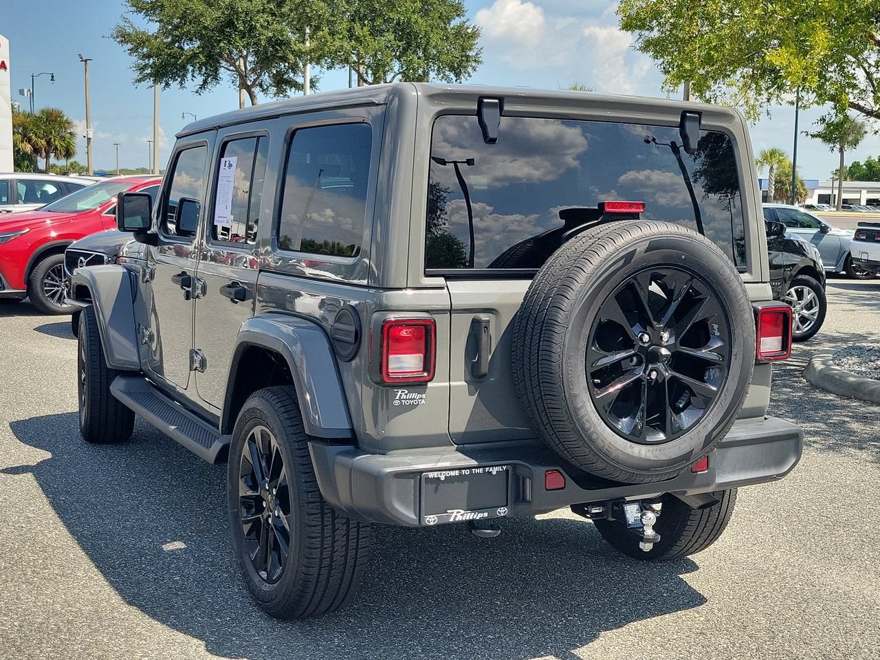 2022 Jeep Wrangler Unlimited Sahara Altitude