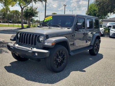 2022 Jeep Wrangler Unlimited Sahara Altitude