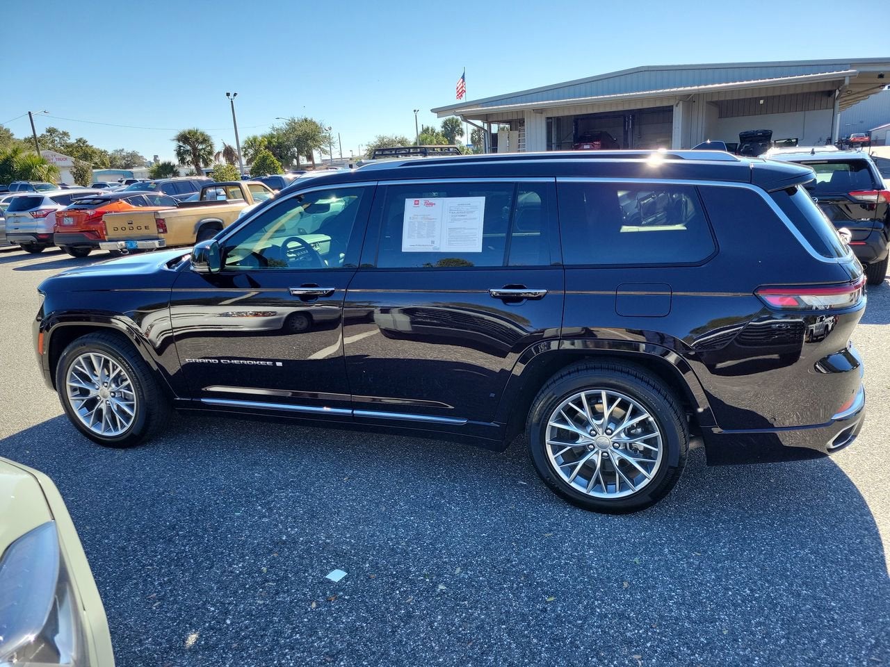 2023 Jeep Grand Cherokee L Summit
