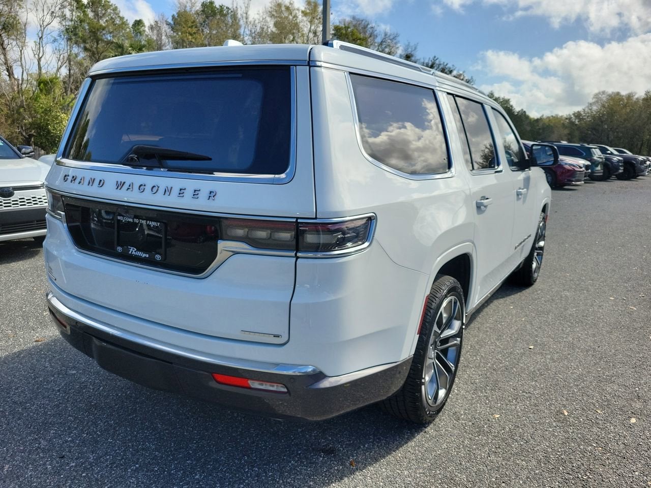 2022 Jeep Grand Wagoneer Series III