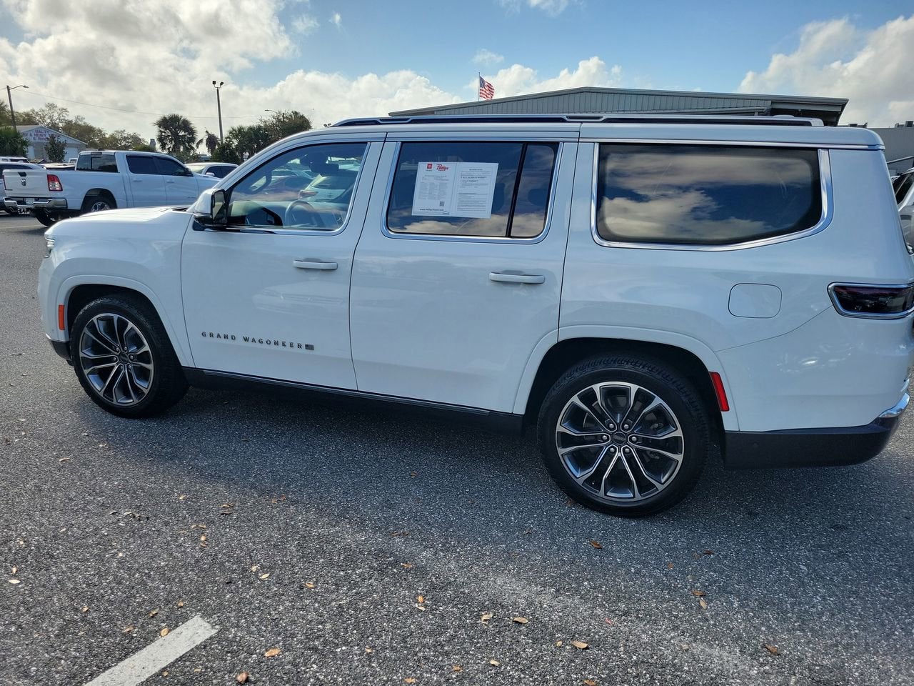 2022 Jeep Grand Wagoneer Series III