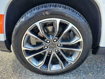 2022 Jeep Grand Wagoneer Series III