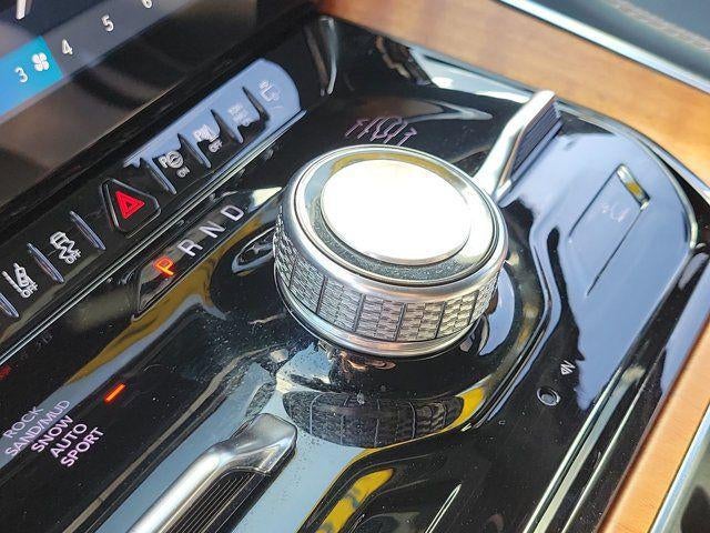 2022 Jeep Grand Wagoneer Series III