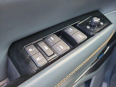 2022 Jeep Grand Wagoneer Series III