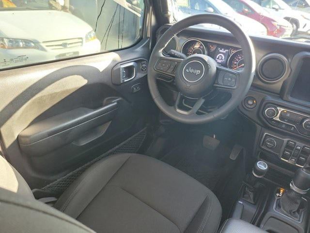 2023 Jeep Gladiator Sport