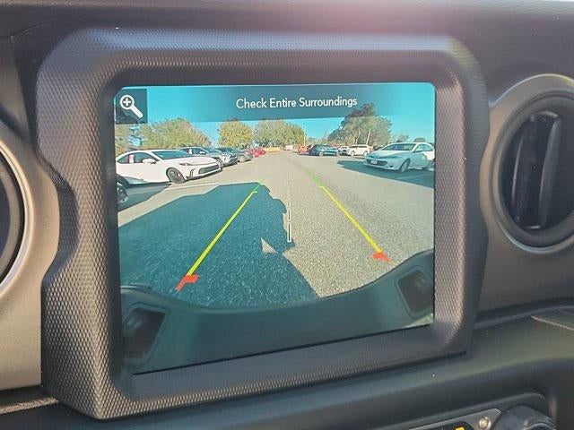 2023 Jeep Gladiator Sport