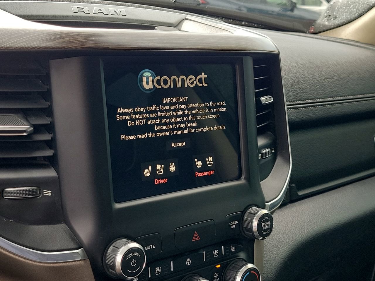 2019 RAM 1500 Laramie