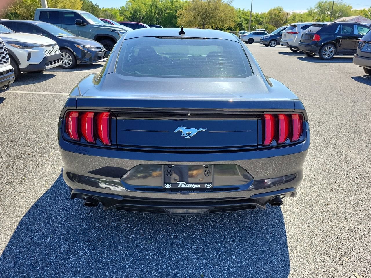 2022 Ford Mustang EcoBoost