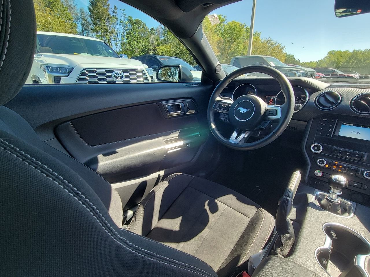 2022 Ford Mustang EcoBoost