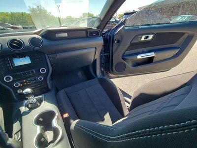 2022 Ford Mustang EcoBoost