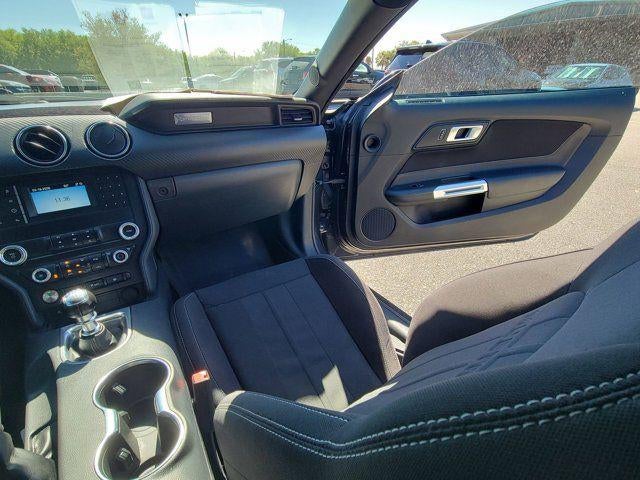 2022 Ford Mustang EcoBoost