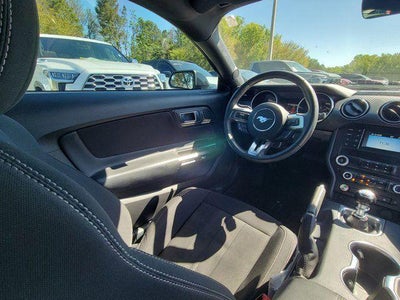 2022 Ford Mustang EcoBoost