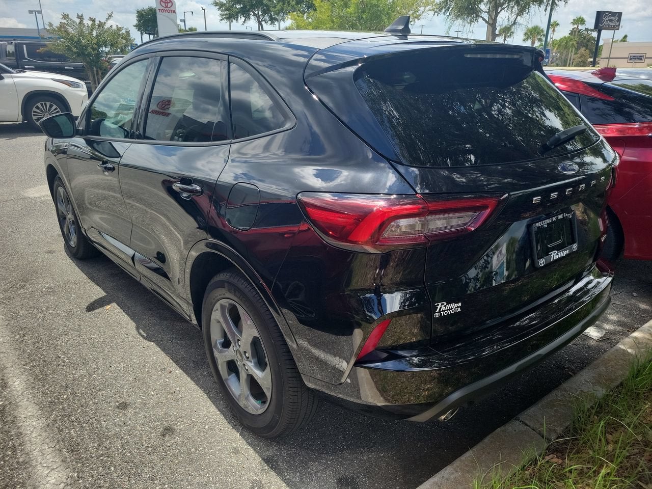 2024 Ford Escape Hybrid ST-Line