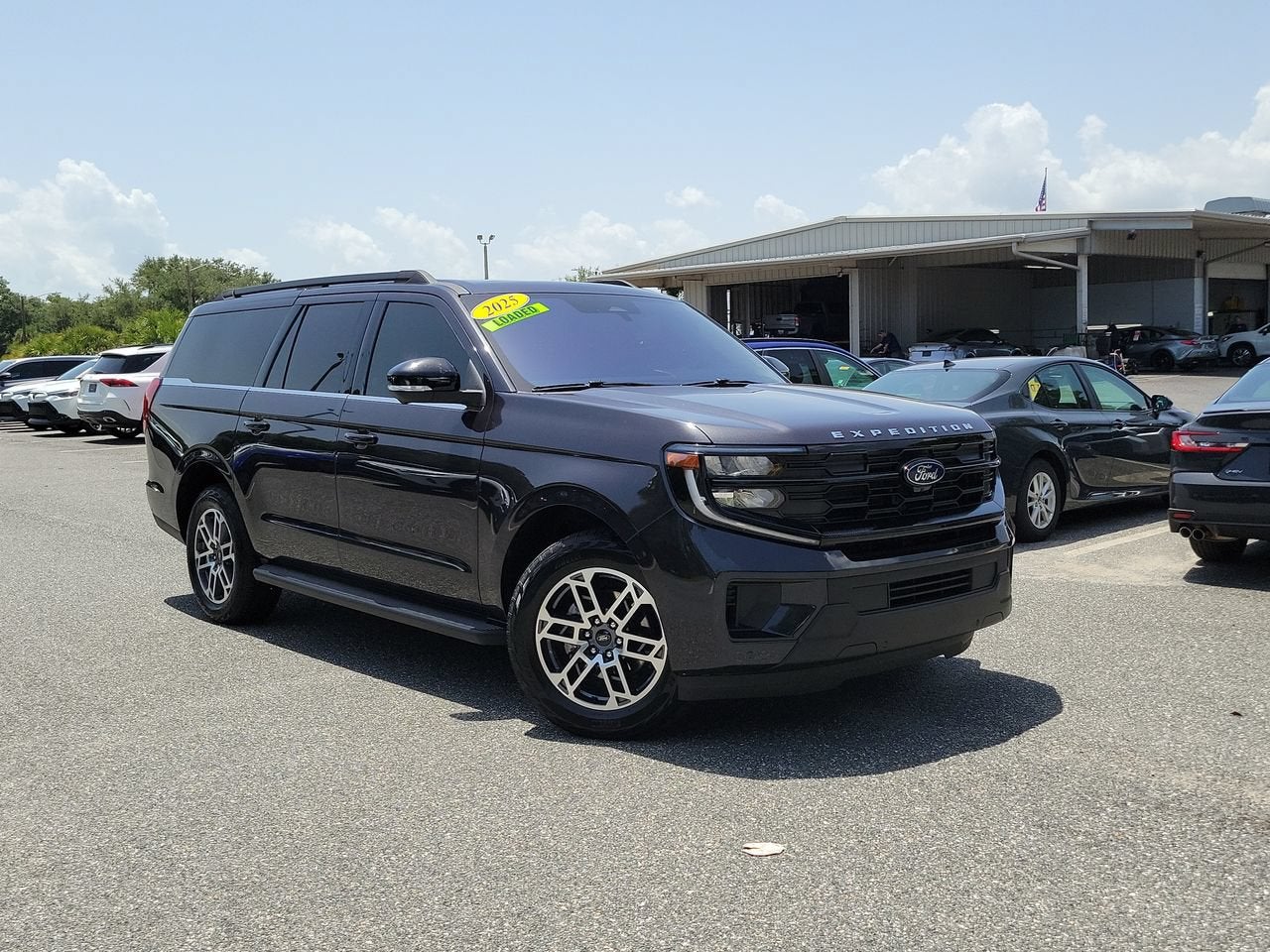 2025 Ford Expedition Max Active