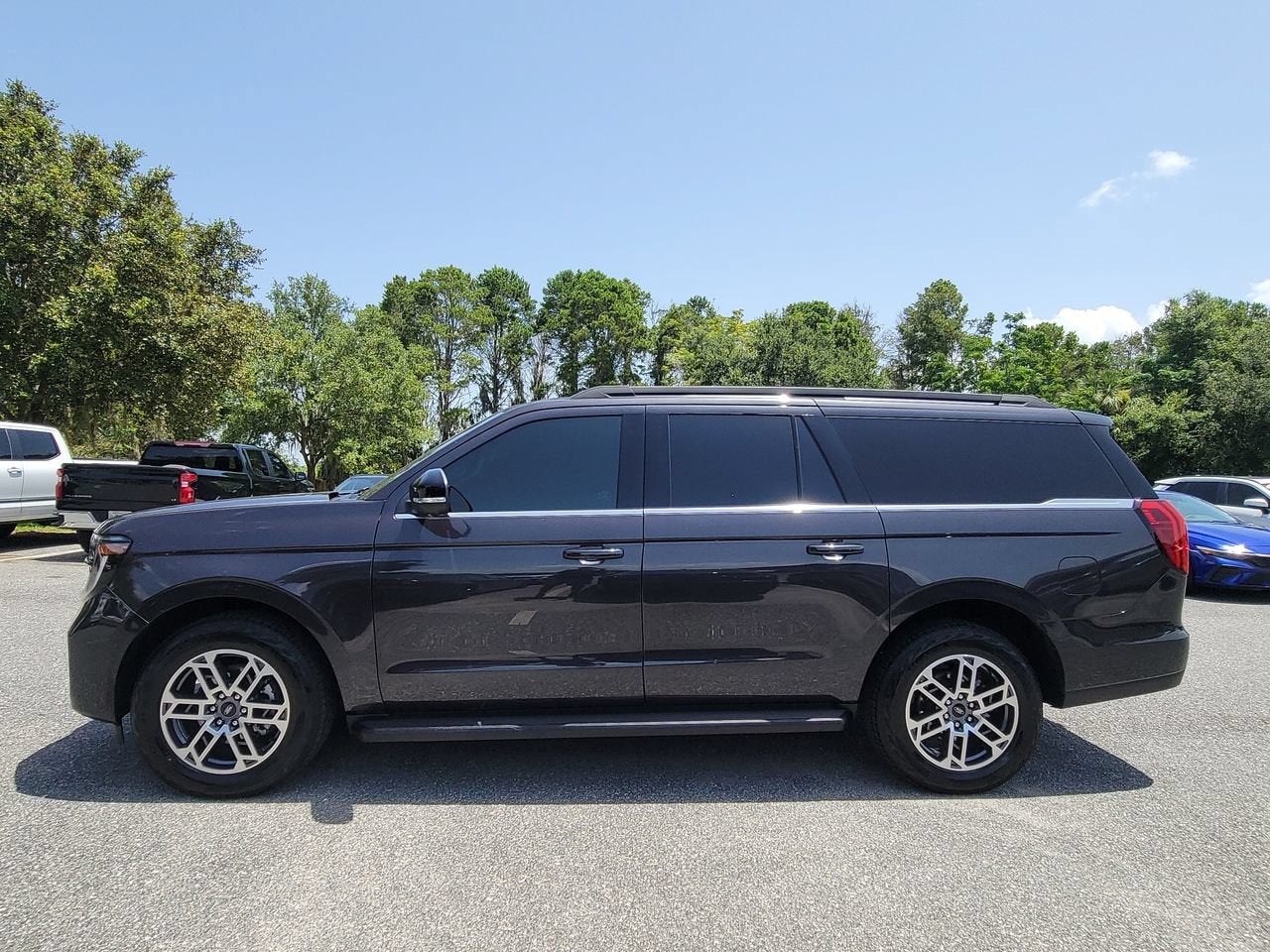2025 Ford Expedition Max Active