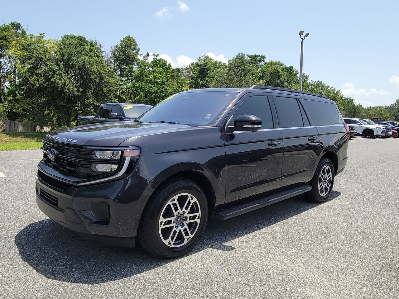 2025 Ford Expedition Max Active