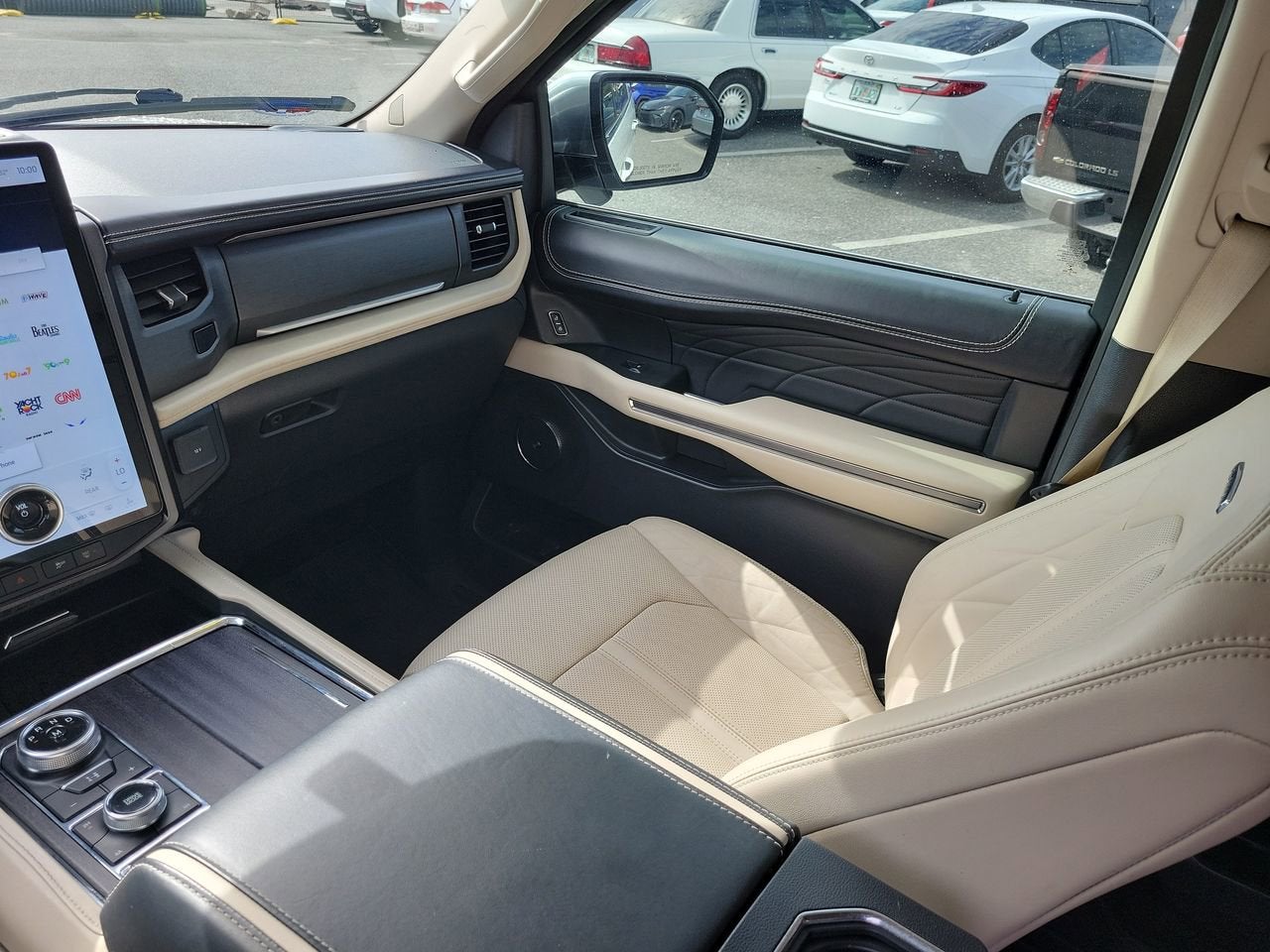 2022 Ford Expedition Max Platinum