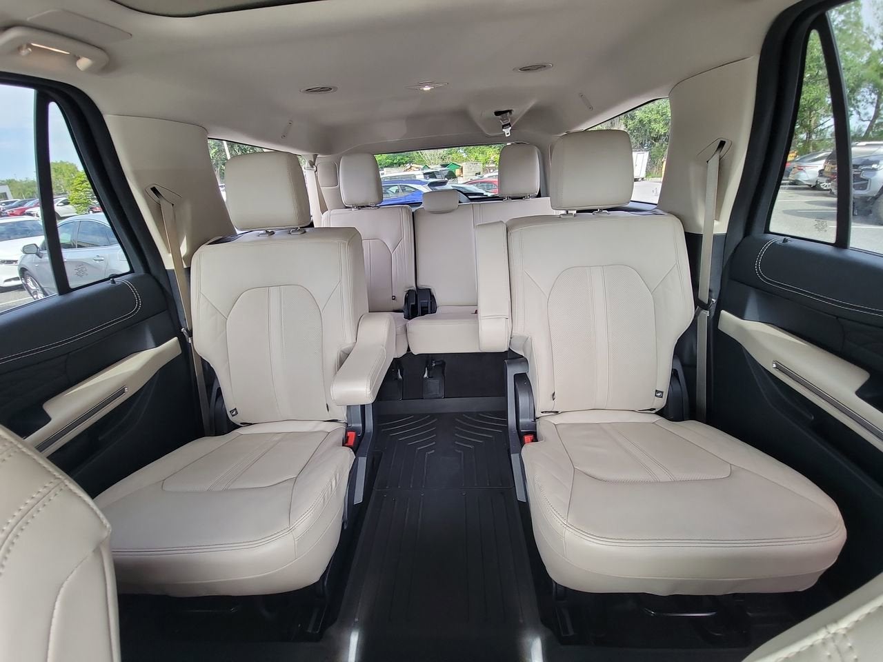 2022 Ford Expedition Max Platinum