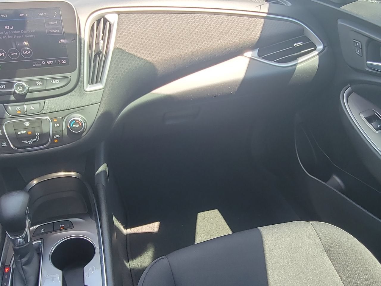 2021 Chevrolet Malibu LS