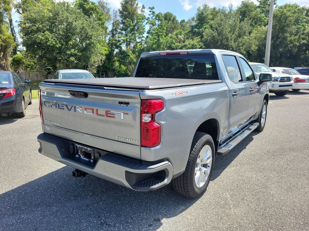 2024 Chevrolet Silverado 1500 Custom