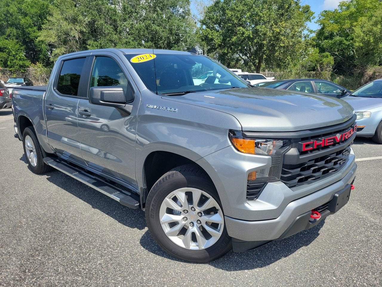 2024 Chevrolet Silverado 1500 Custom