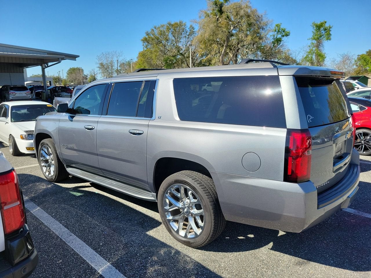 2020 Chevrolet Suburban LT