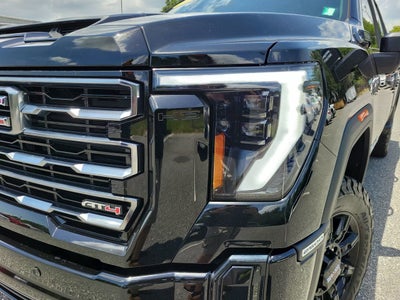 2025 GMC Sierra 2500HD AT4