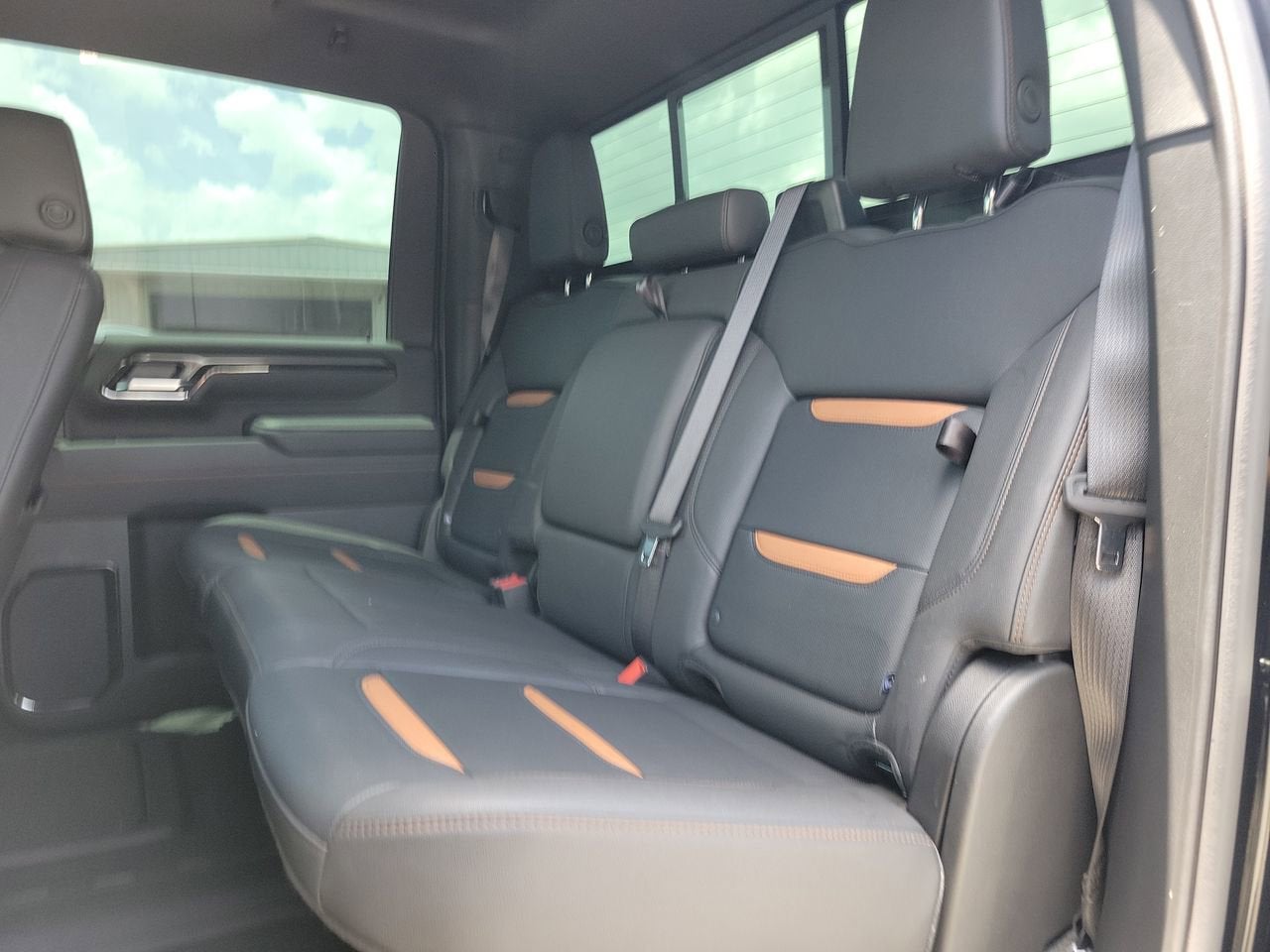 2025 GMC Sierra 2500HD AT4