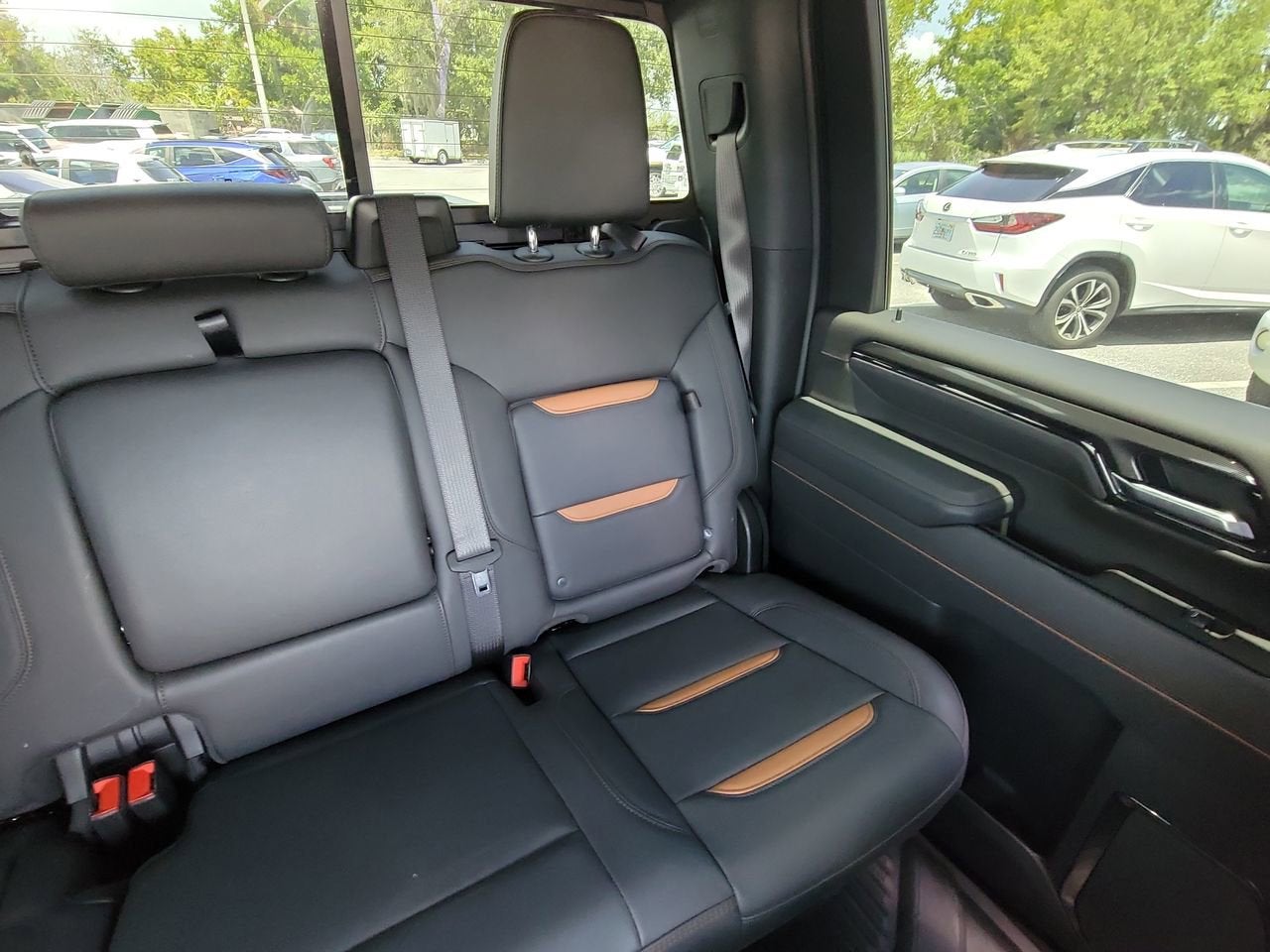 2025 GMC Sierra 2500HD AT4