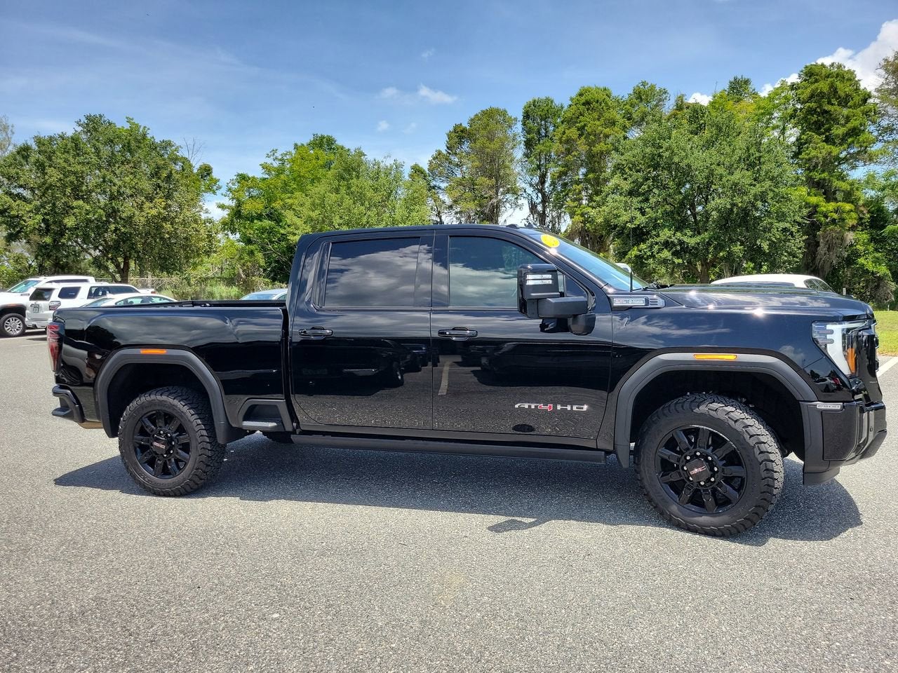2025 GMC Sierra 2500HD AT4