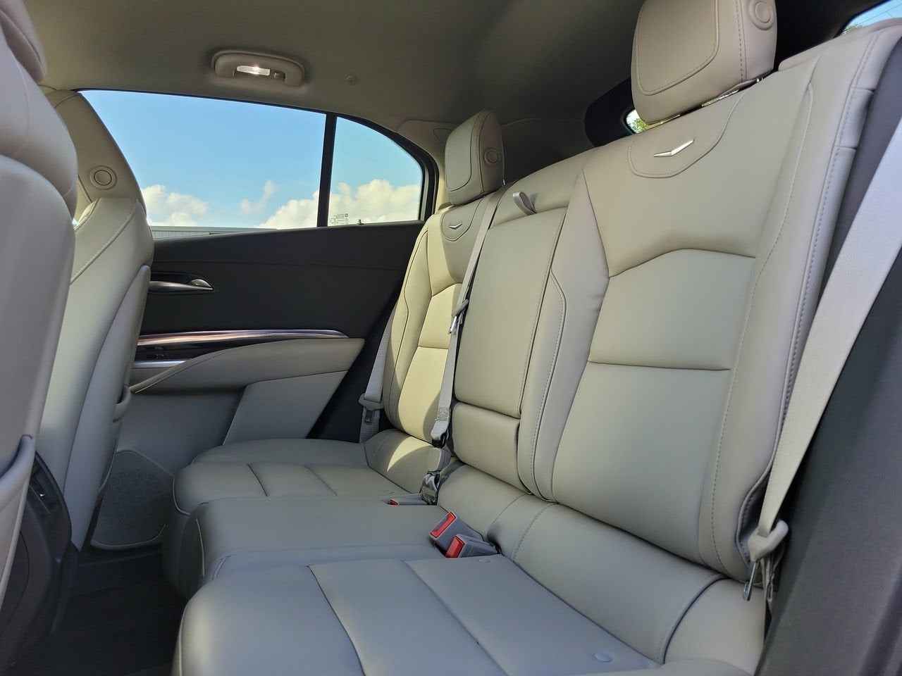 2022 Cadillac XT4 Luxury