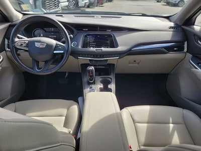 2022 Cadillac XT4 Luxury