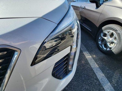 2022 Cadillac XT4 Luxury