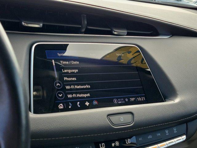 2022 Cadillac XT4 Luxury