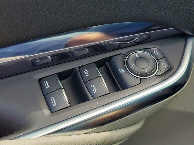 2022 Cadillac XT4 Luxury