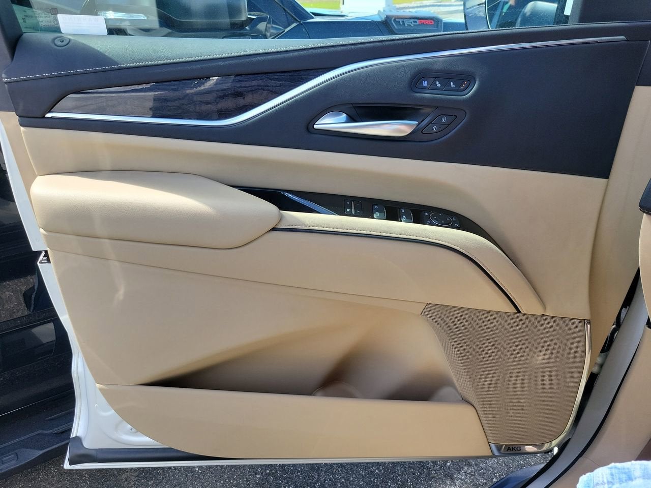 2021 Cadillac Escalade ESV Premium