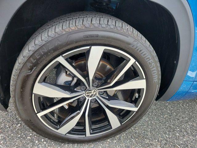 2025 Volkswagen Atlas Cross Sport 2.0T SEL Premium R-Line