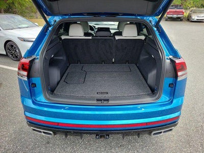 2025 Volkswagen Atlas Cross Sport 2.0T SEL Premium R-Line