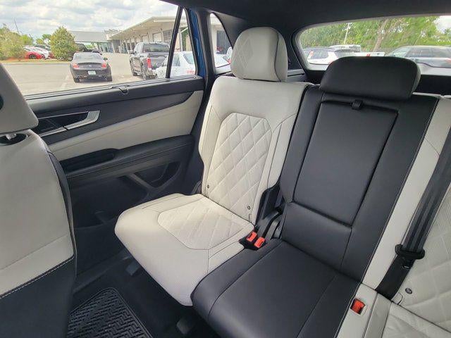 2025 Volkswagen Atlas Cross Sport 2.0T SEL Premium R-Line