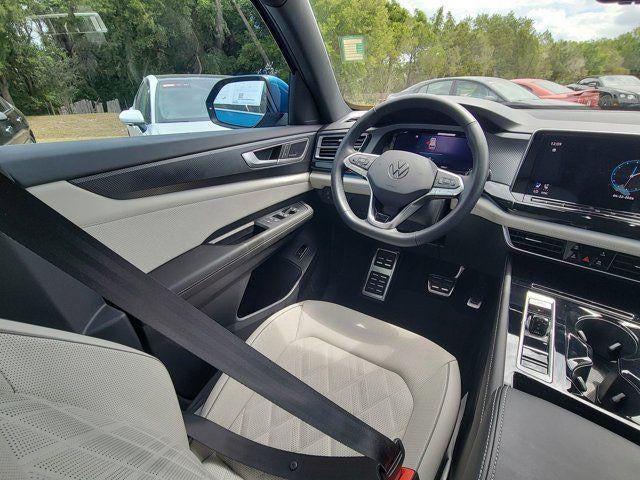 2025 Volkswagen Atlas Cross Sport 2.0T SEL Premium R-Line