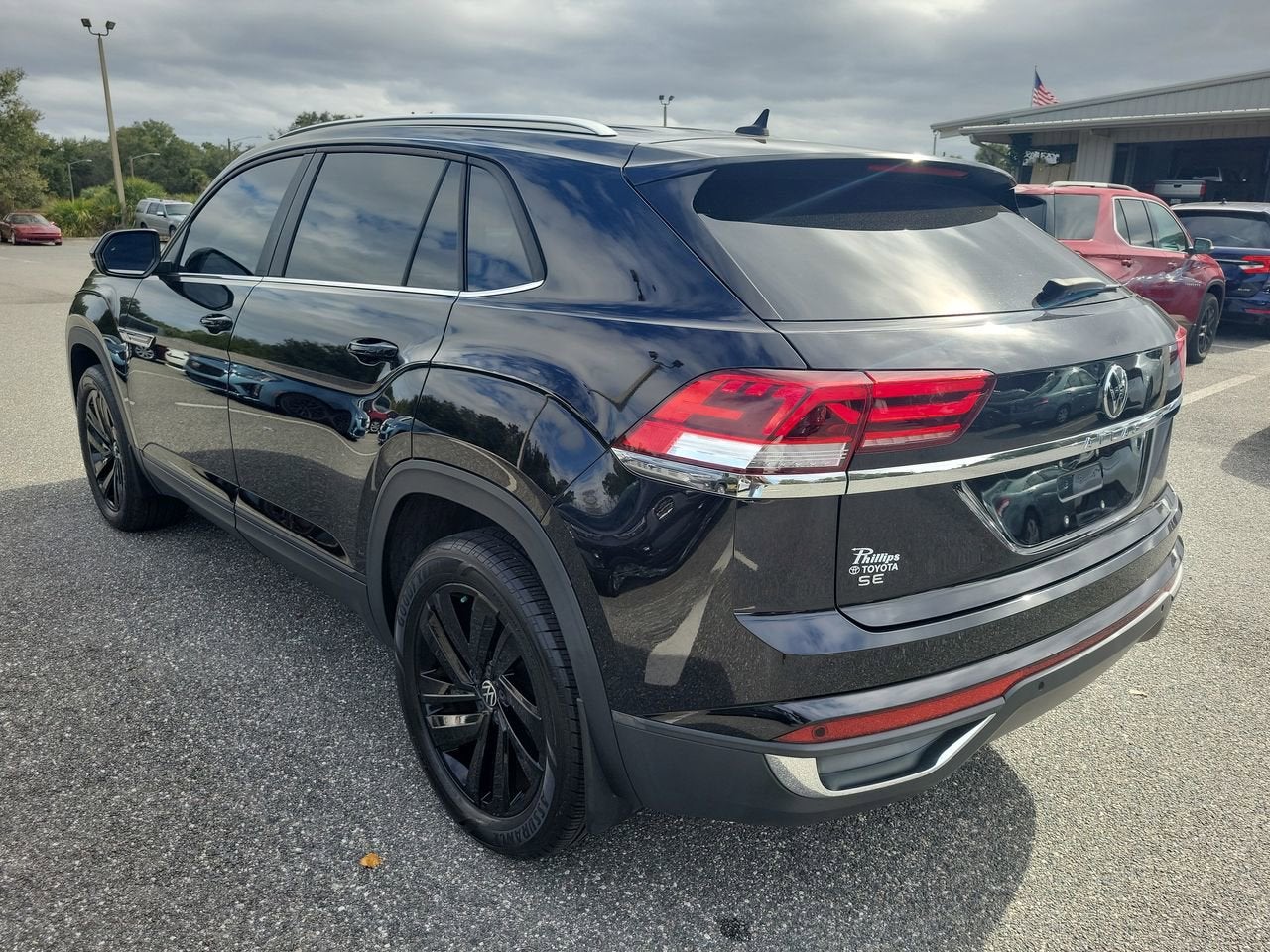 2023 Volkswagen Atlas Cross Sport 2.0T SE w/Technology