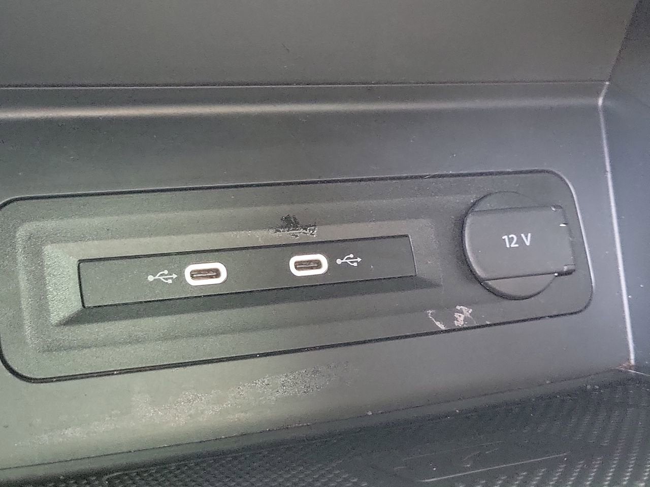 2023 Volkswagen Atlas Cross Sport 2.0T SE w/Technology