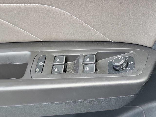 2023 Volkswagen Atlas Cross Sport 2.0T SE w/Technology