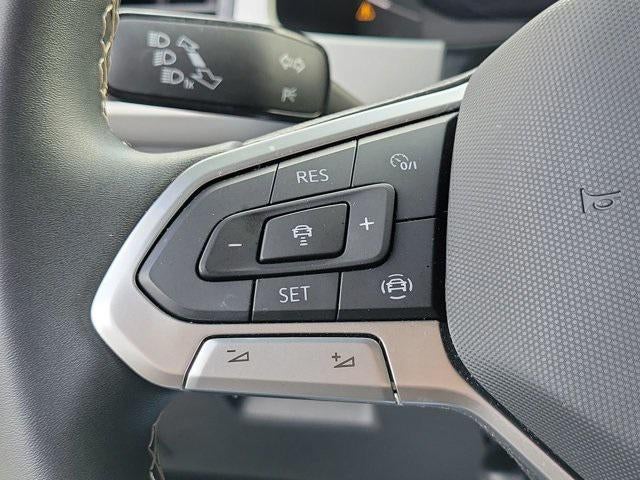 2023 Volkswagen Atlas Cross Sport 2.0T SE w/Technology