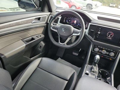 2023 Volkswagen Atlas Cross Sport 2.0T SE w/Technology