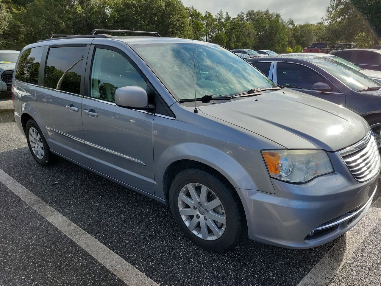 2014 Chrysler Town & Country Touring